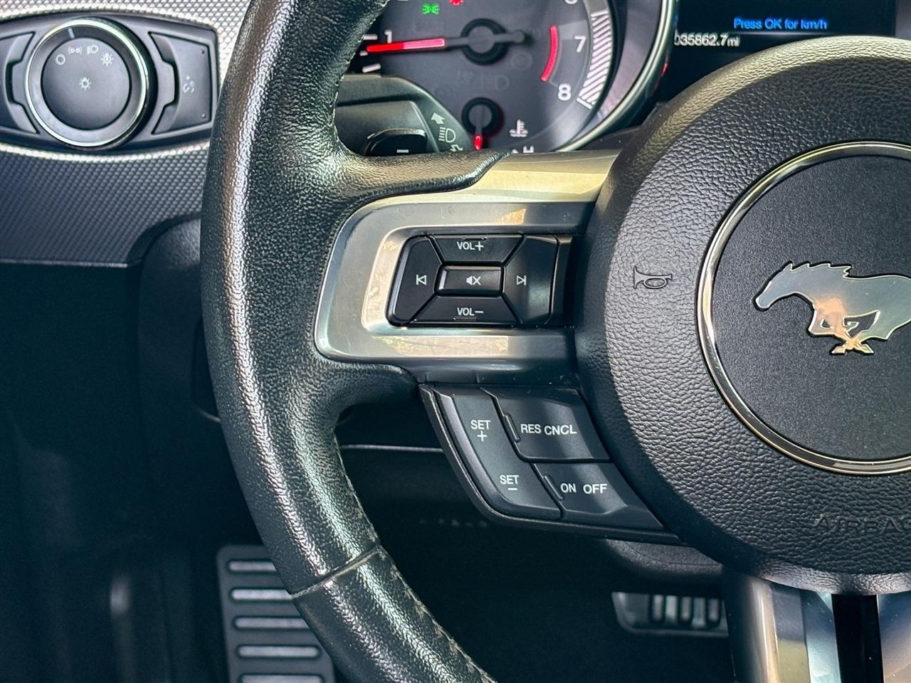 Ford Mustang  2020