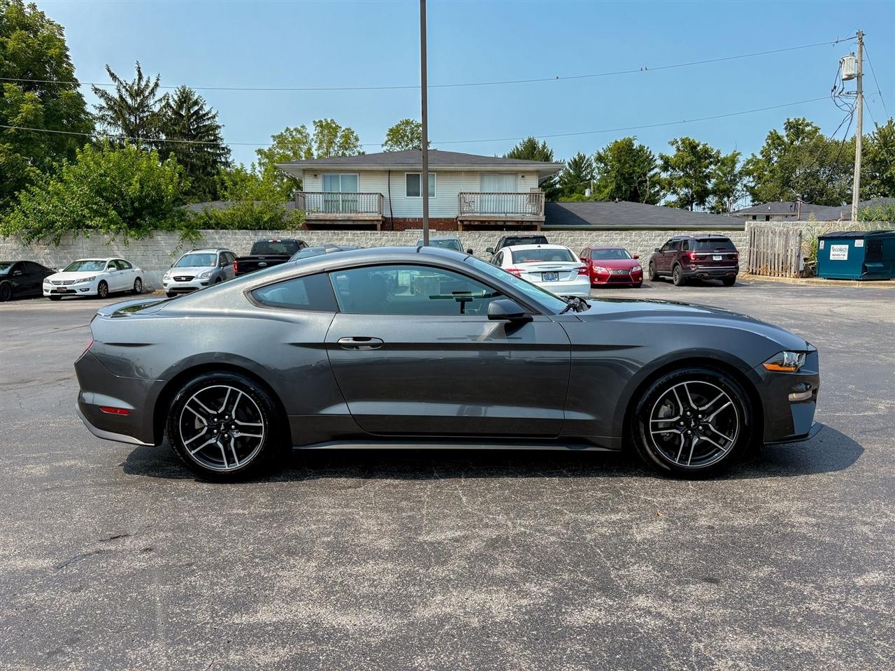 Ford Mustang  2020
