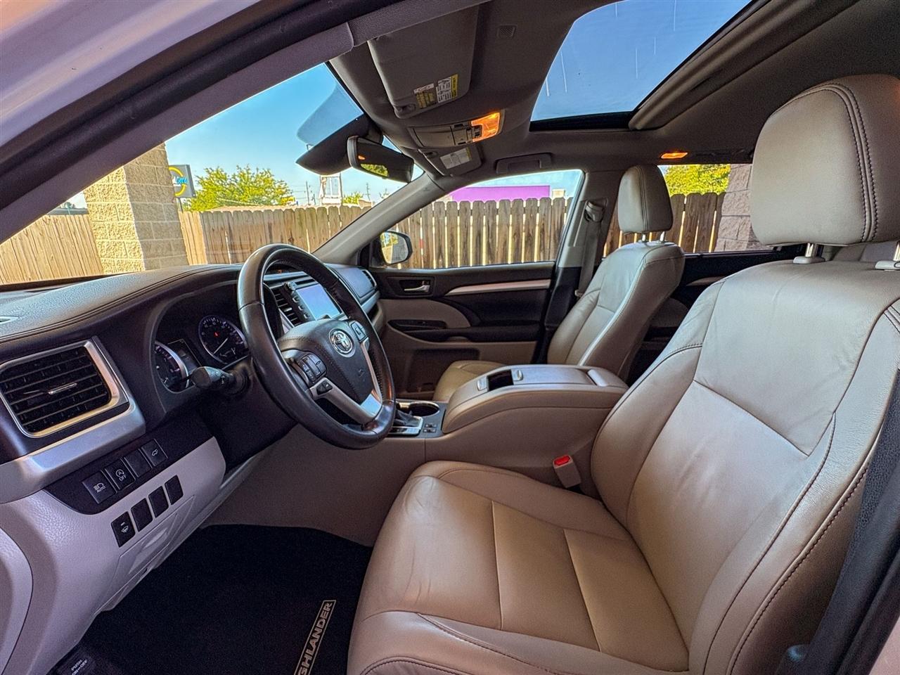 Toyota Highlander  2019