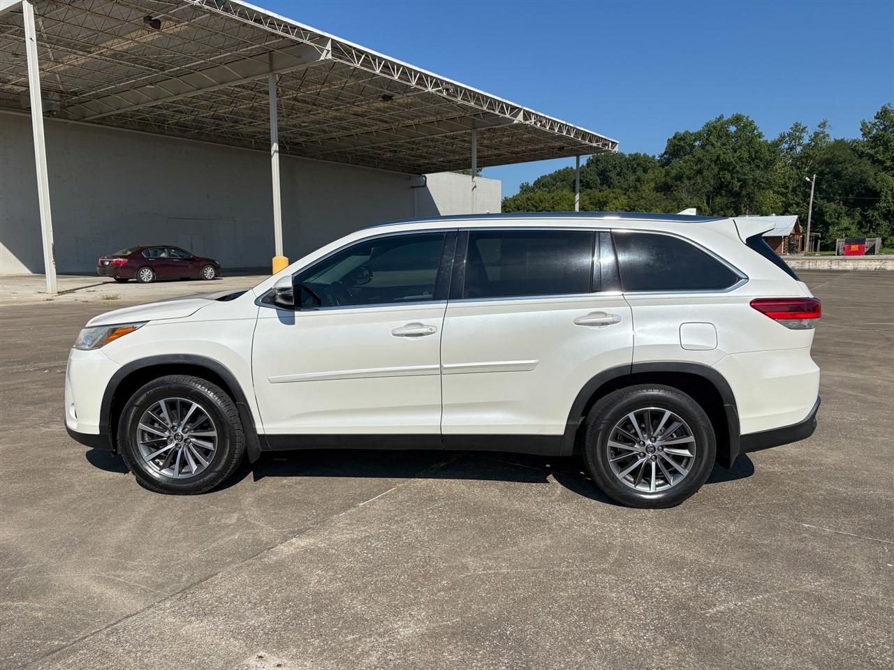 Toyota Highlander  2019