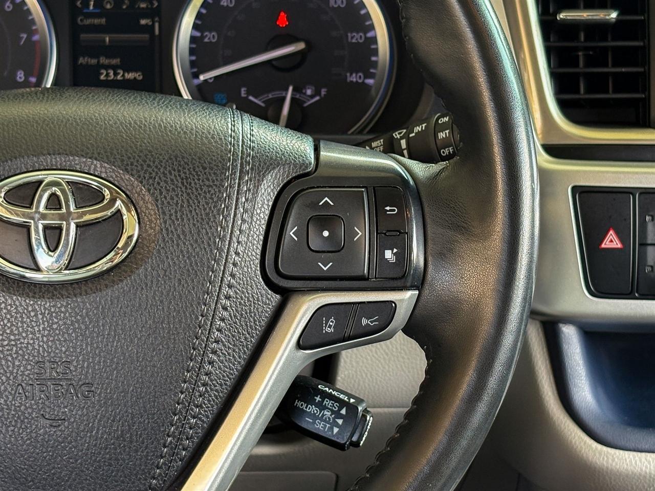 Toyota Highlander  2019