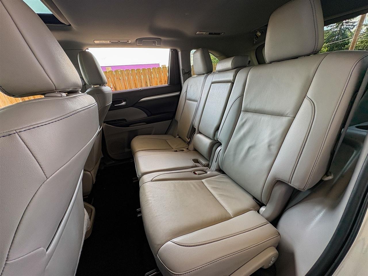 Toyota Highlander  2019