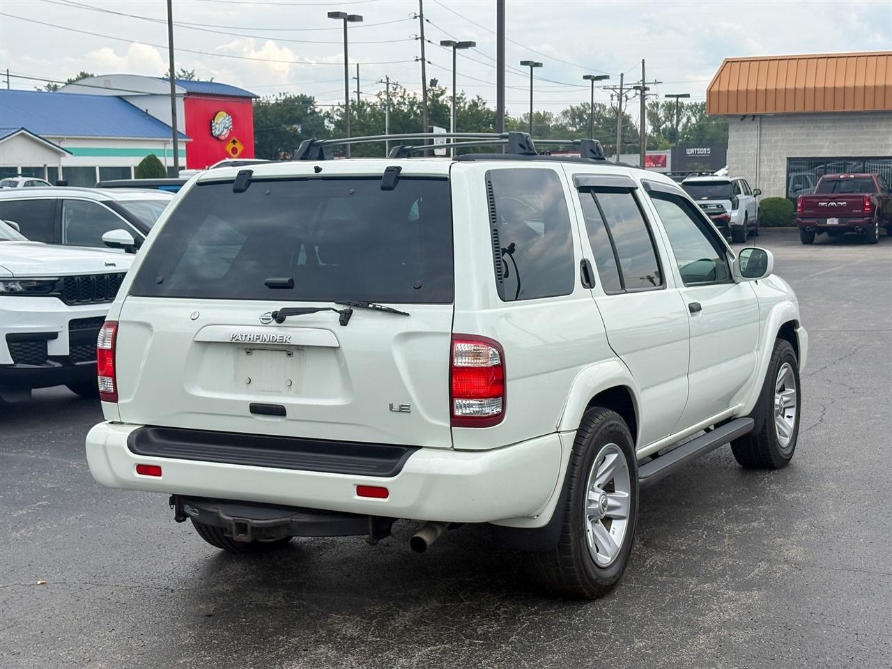 Nissan Pathfinder  2003