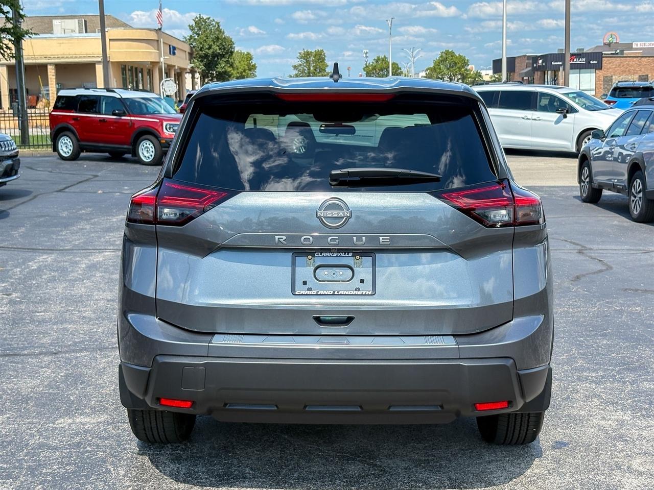 Nissan Rogue  2026