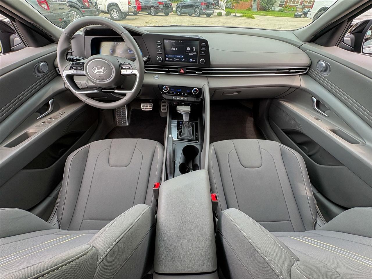 Hyundai Elantra  2026
