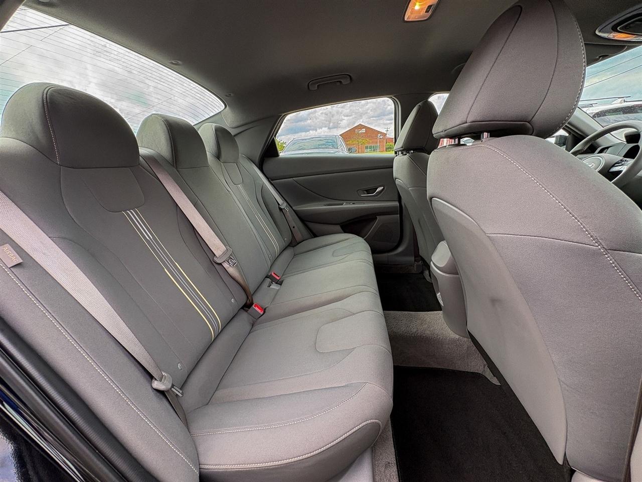 Hyundai Elantra  2026