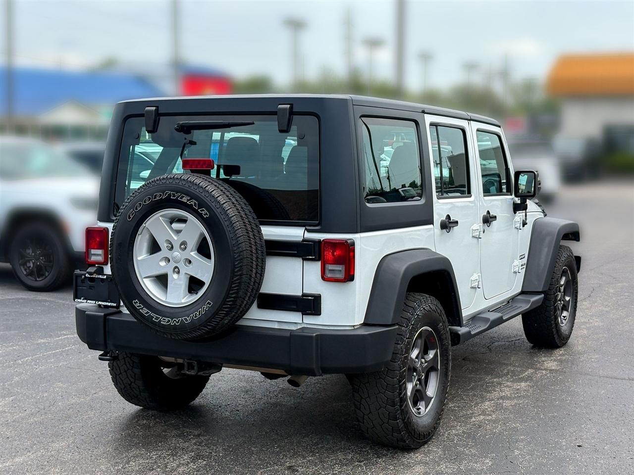 Jeep Wrangler  2017