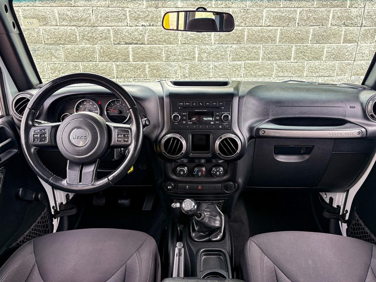 Jeep Wrangler  2017