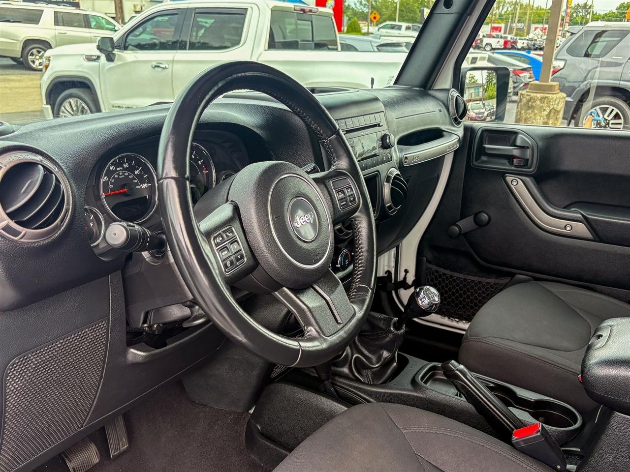 Jeep Wrangler  2017