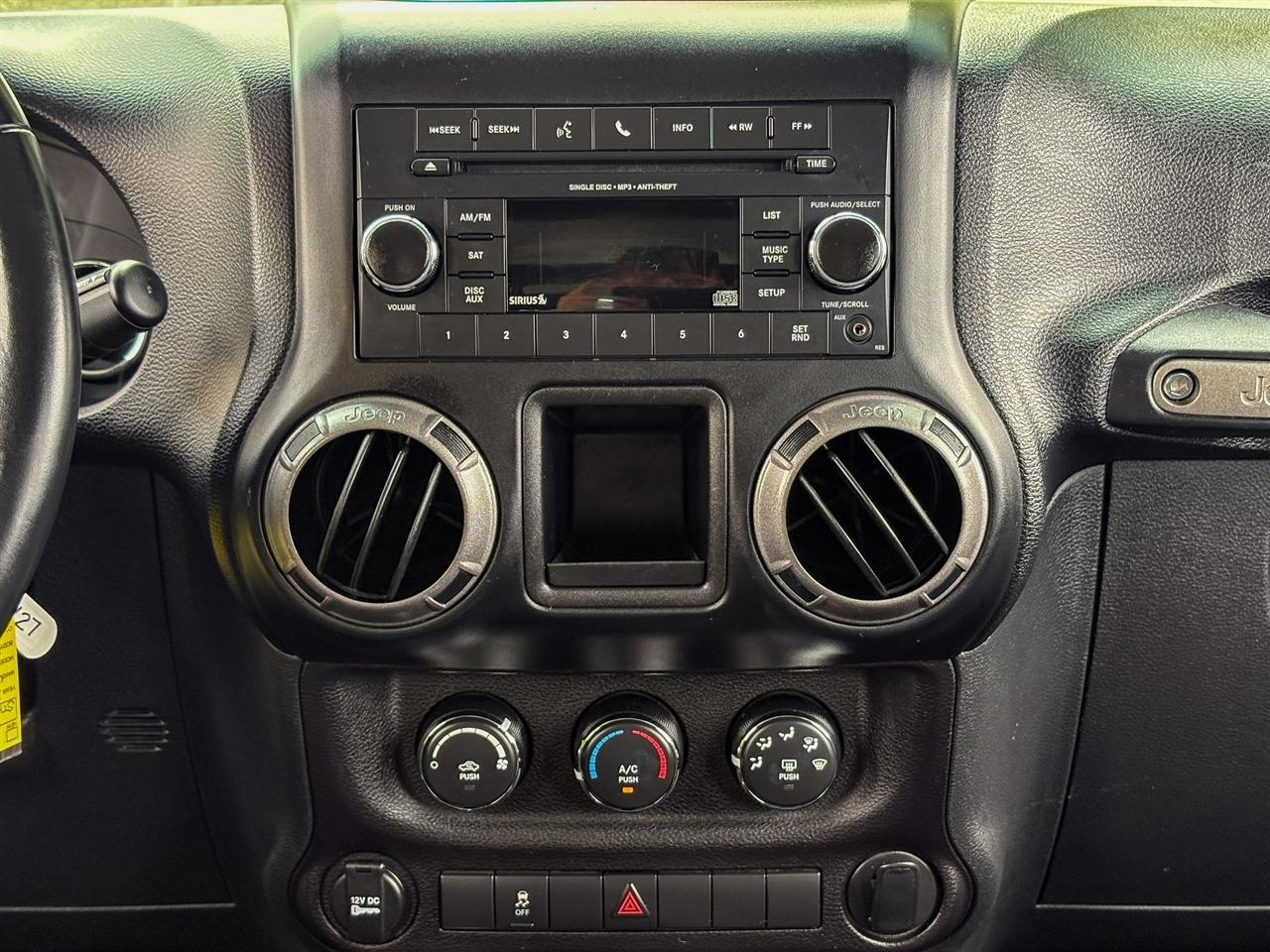 Jeep Wrangler  2017