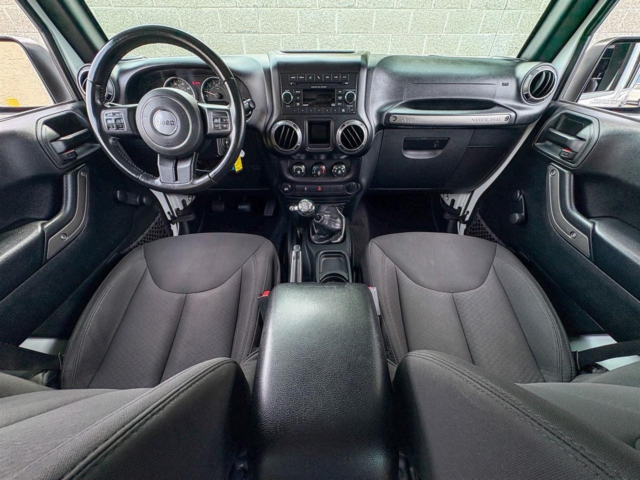 Jeep Wrangler  2017