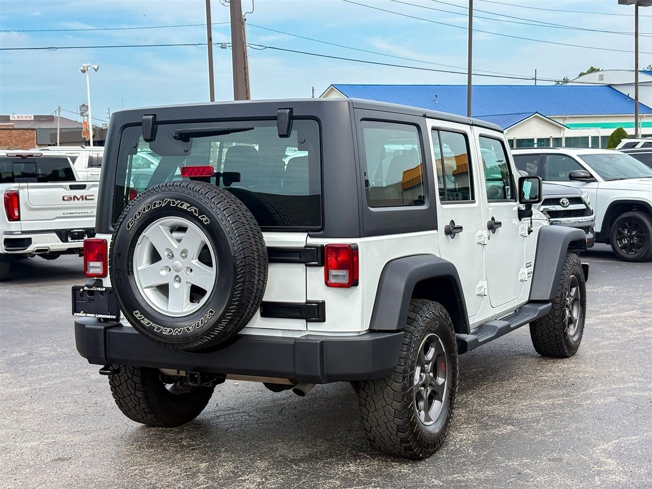 Jeep Wrangler  2017