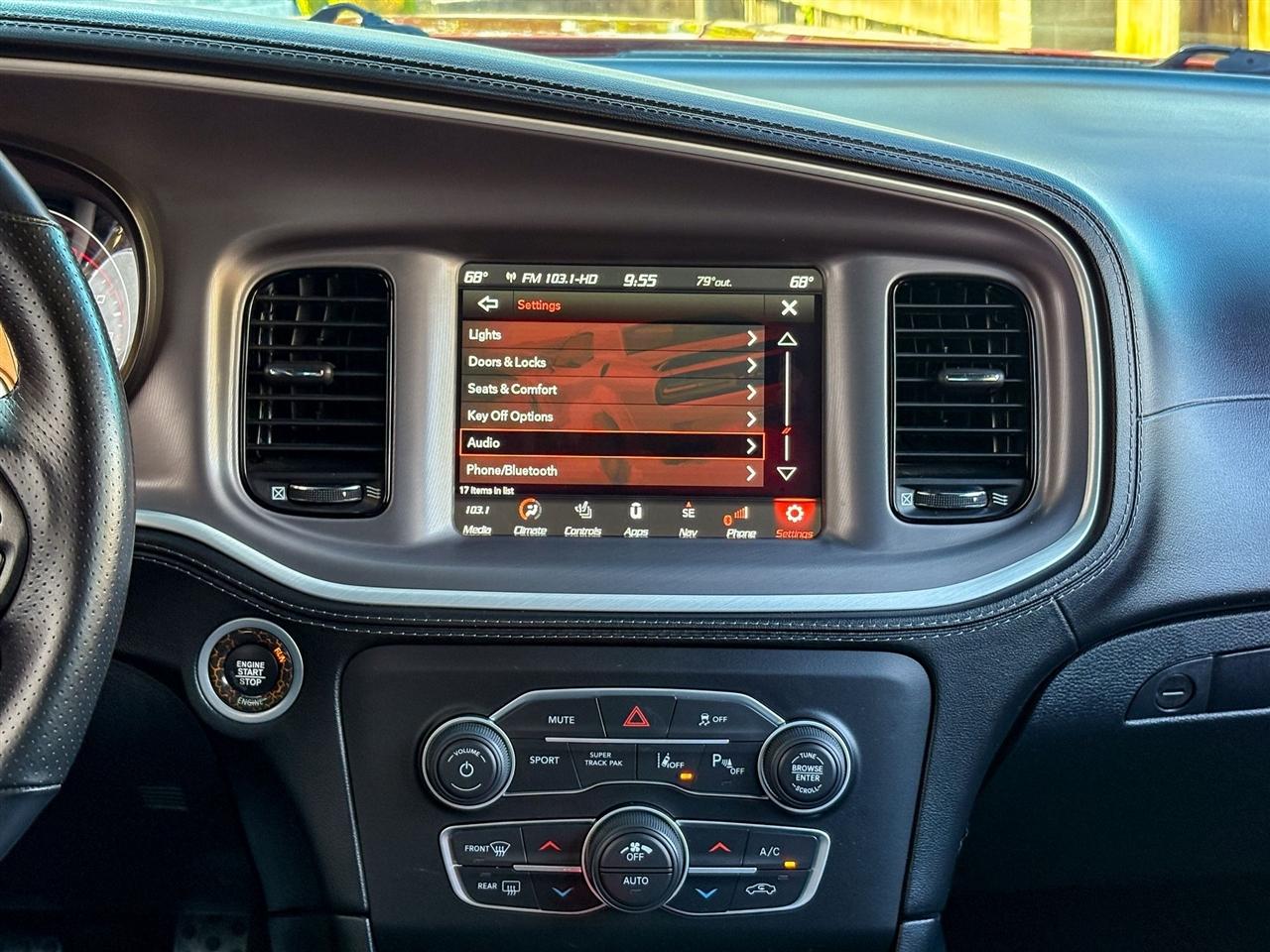 Dodge Charger  2022