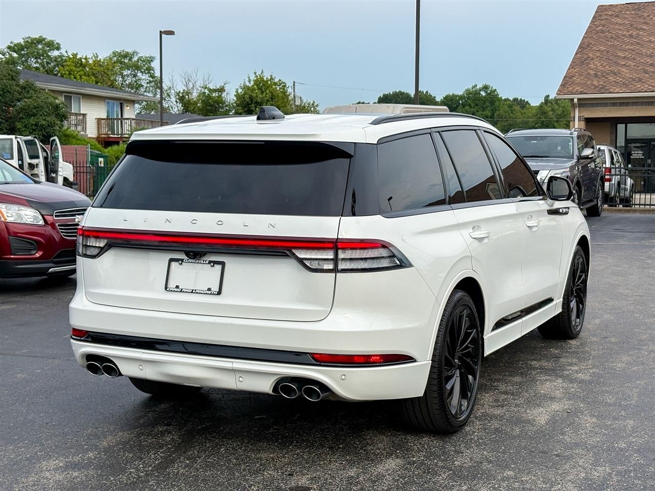 Lincoln Aviator  2025