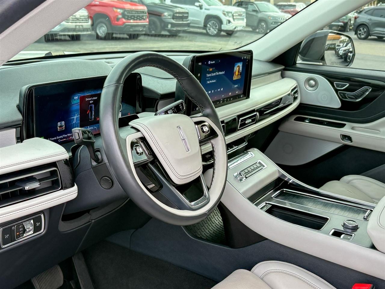 Lincoln Aviator  2025