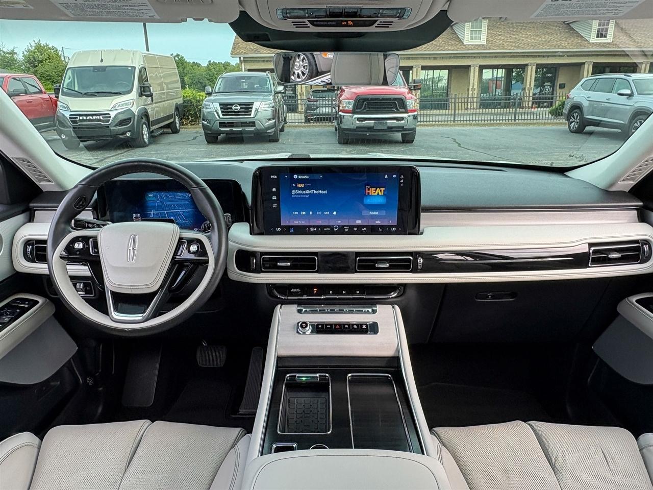Lincoln Aviator  2025