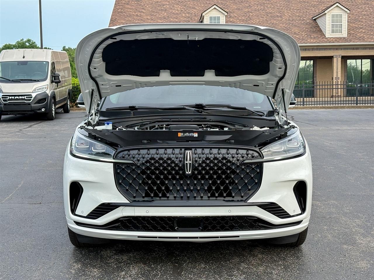 Lincoln Aviator  2025