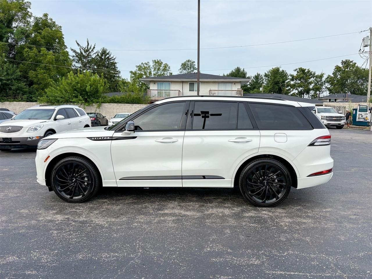 Lincoln Aviator  2025