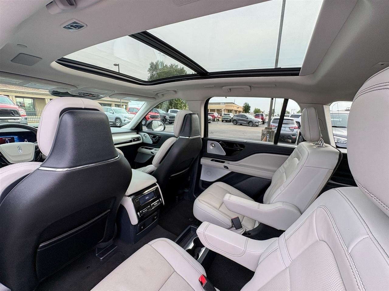 Lincoln Aviator  2025