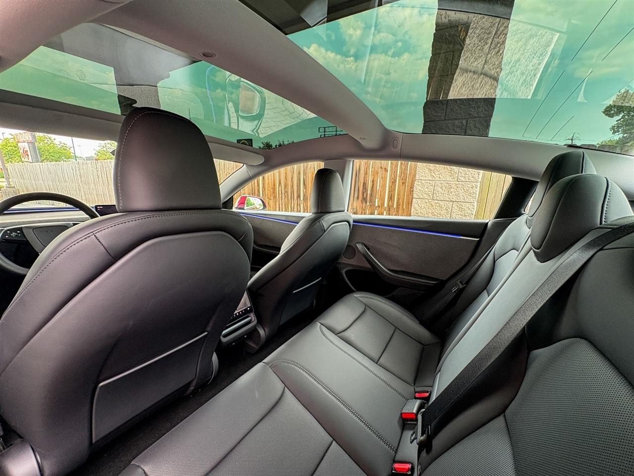 Tesla Model 3  2025