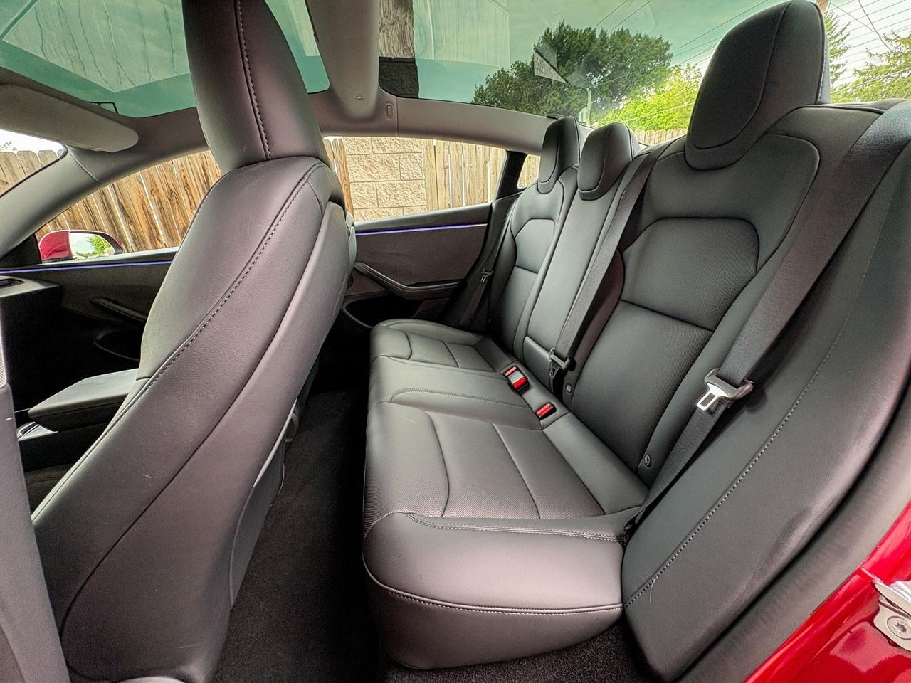 Tesla Model 3  2025