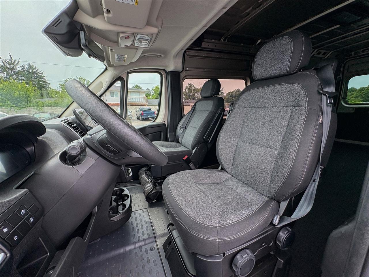 RAM ProMaster Cargo Van  2025