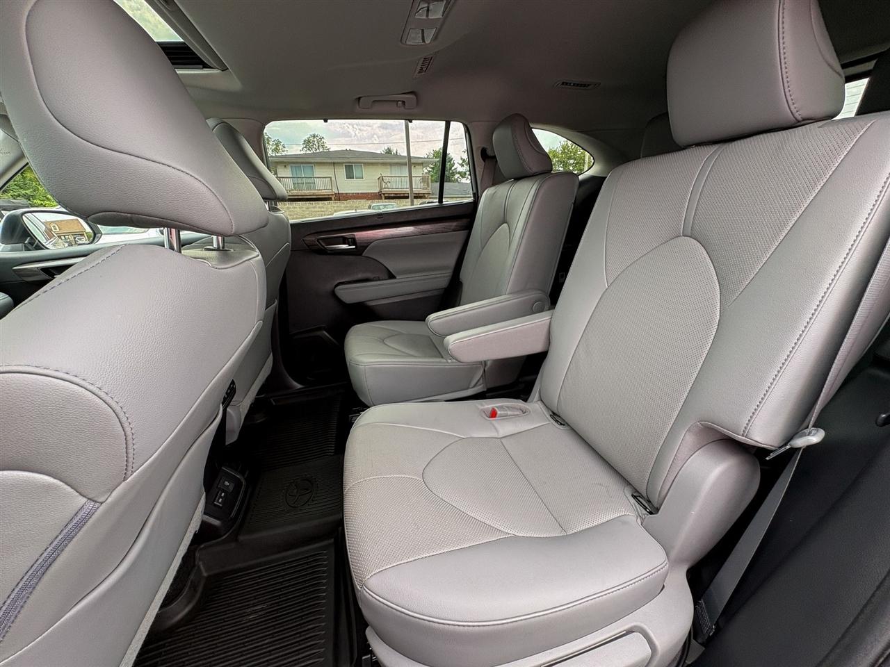 Toyota Highlander  2023