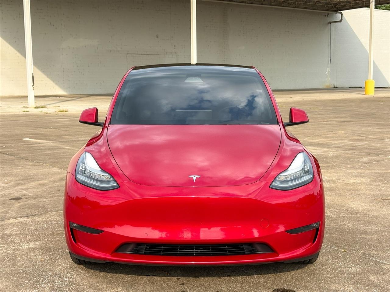 Tesla Model Y  2021