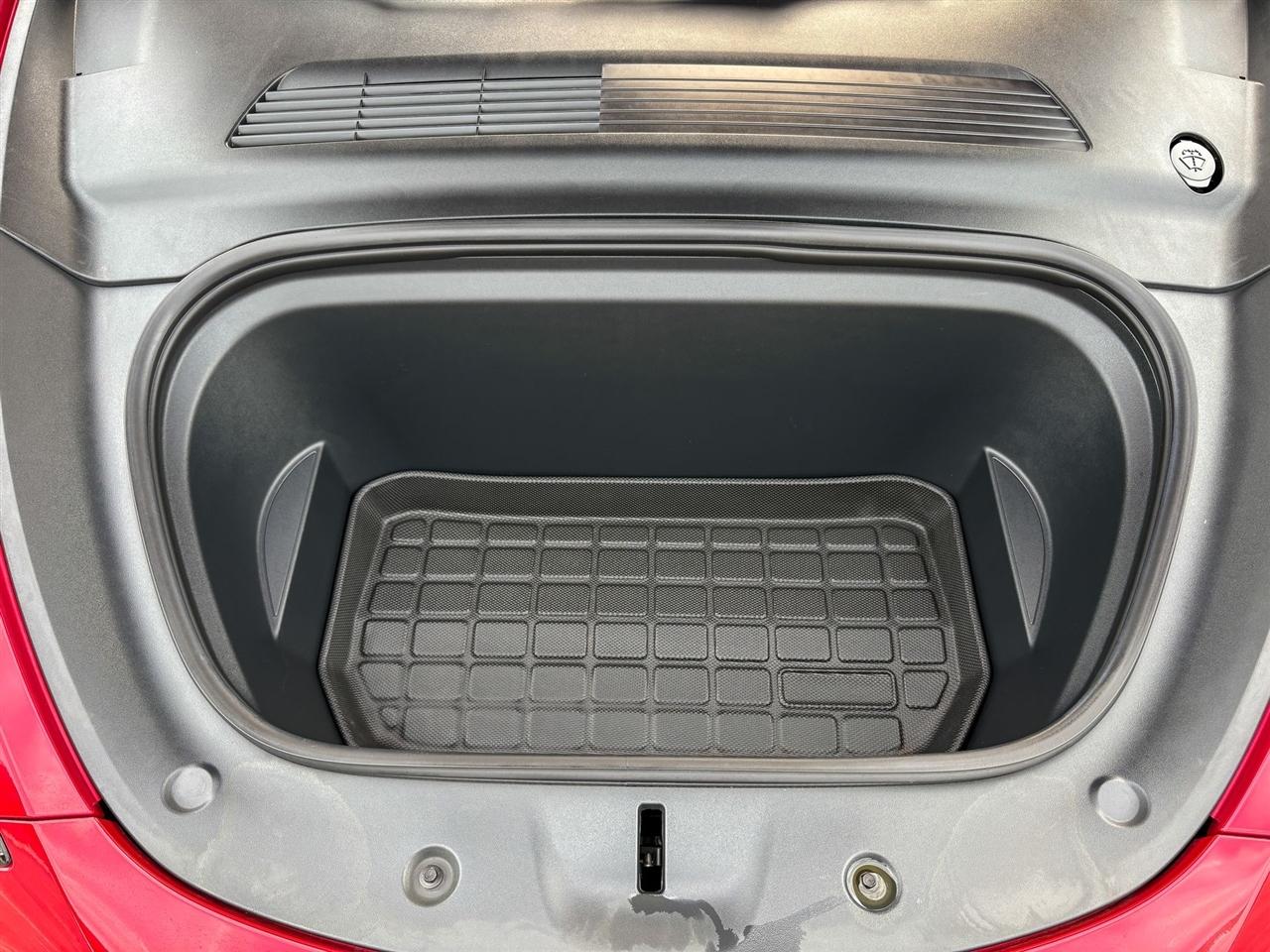 Tesla Model Y  2021