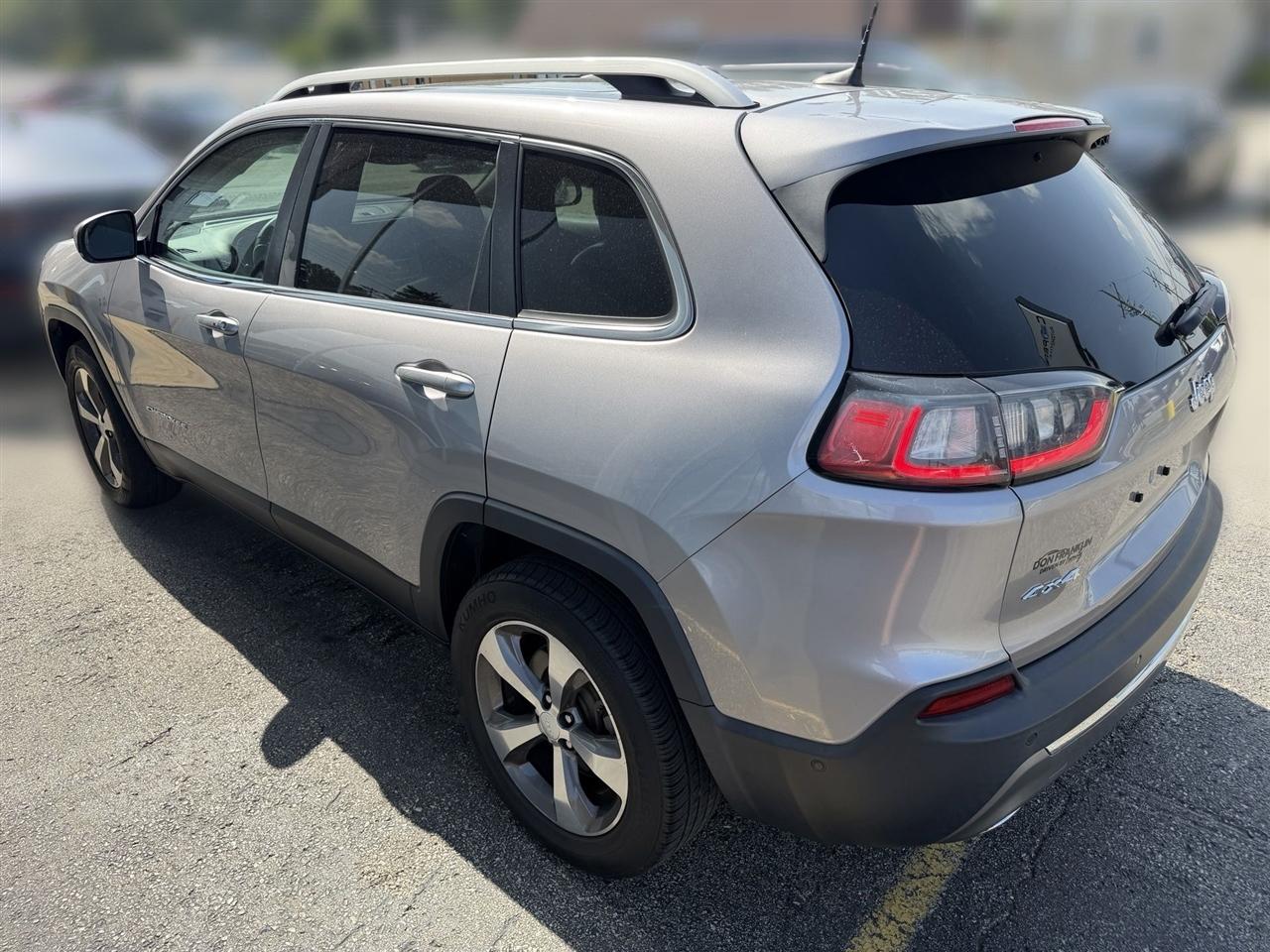 Jeep Cherokee  2019
