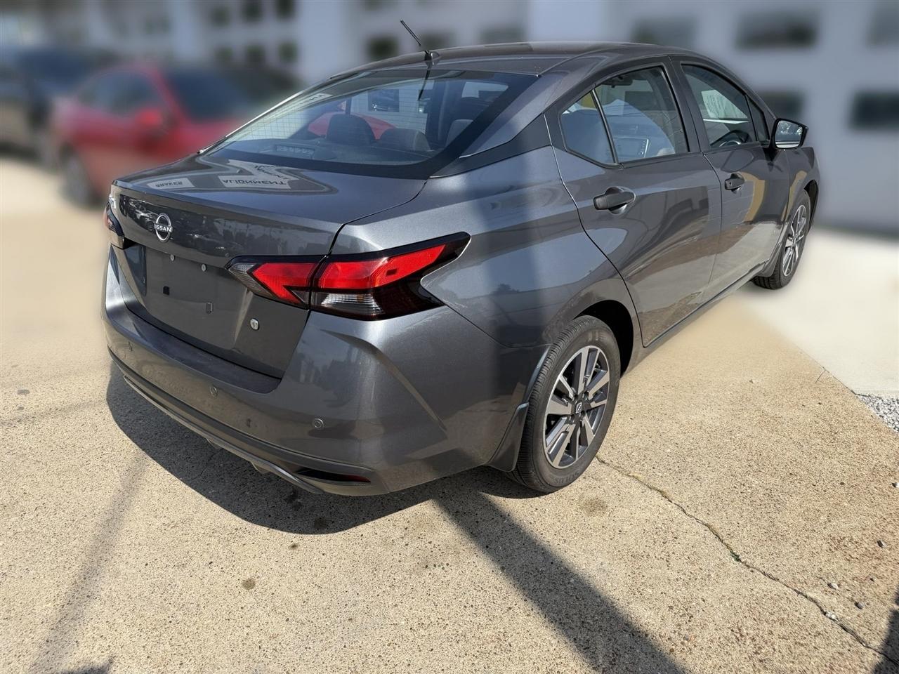 Nissan Versa  2024