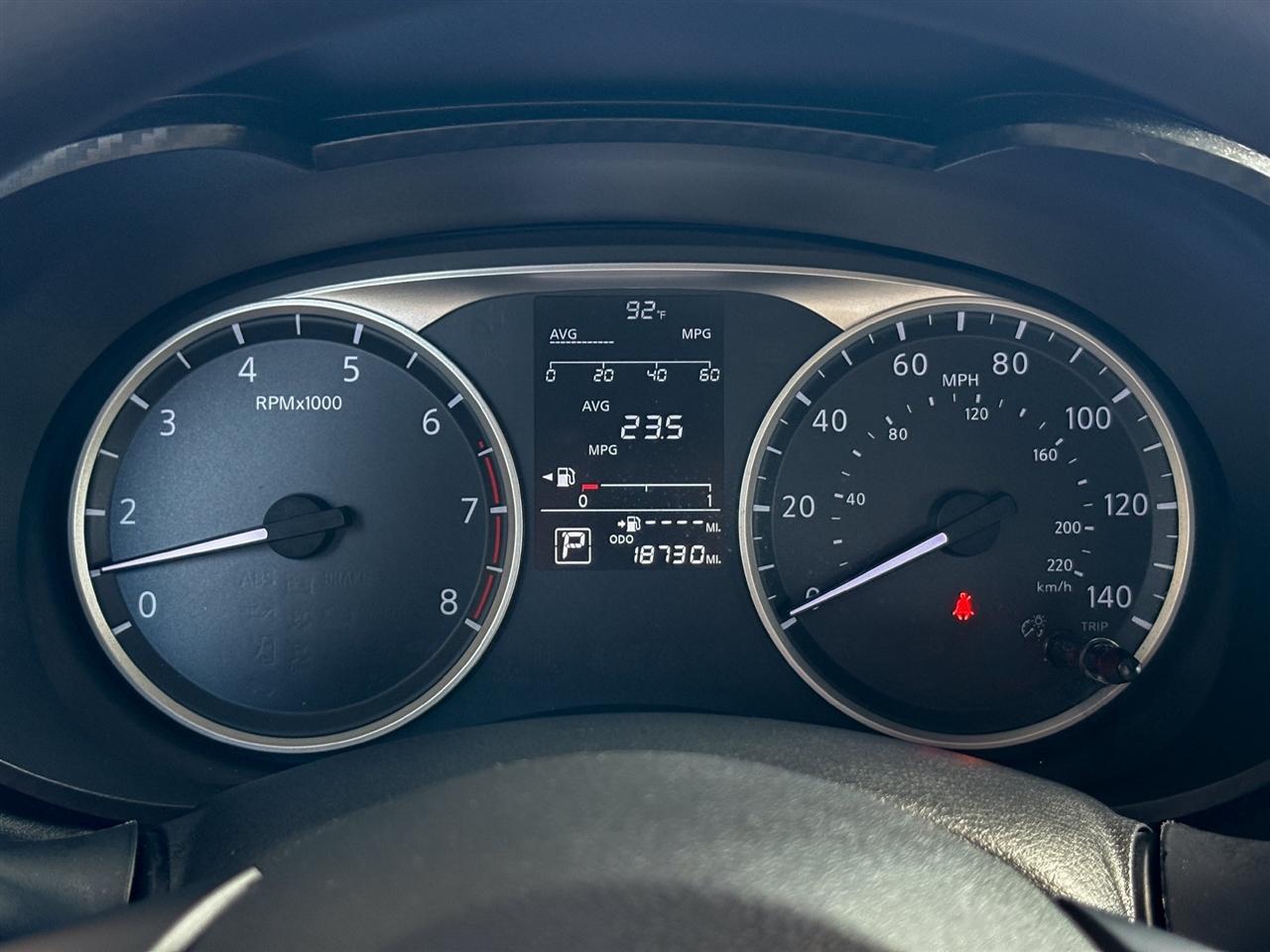 Nissan Versa  2024