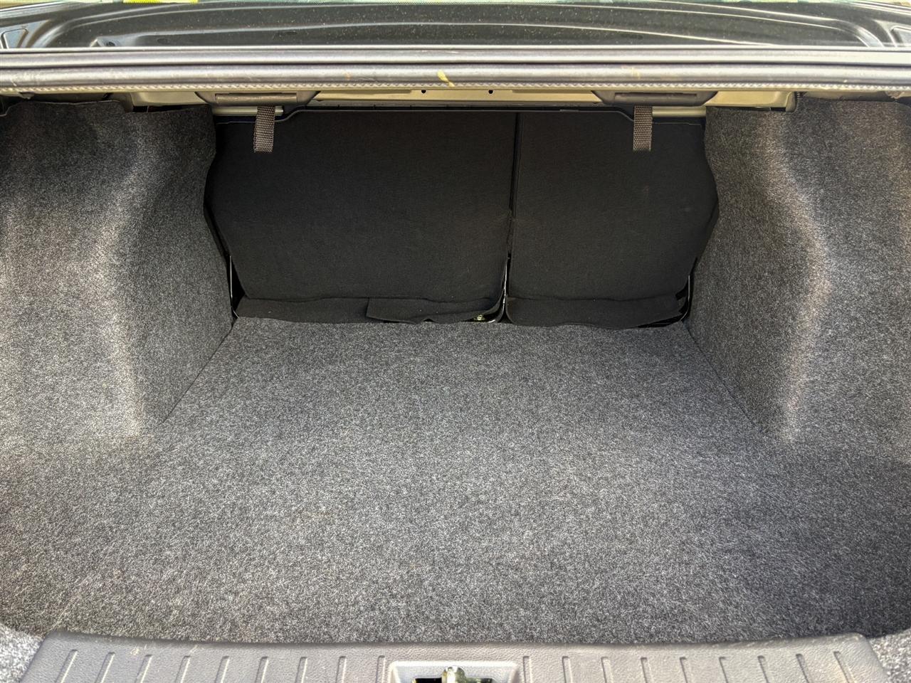 Nissan Versa  2024