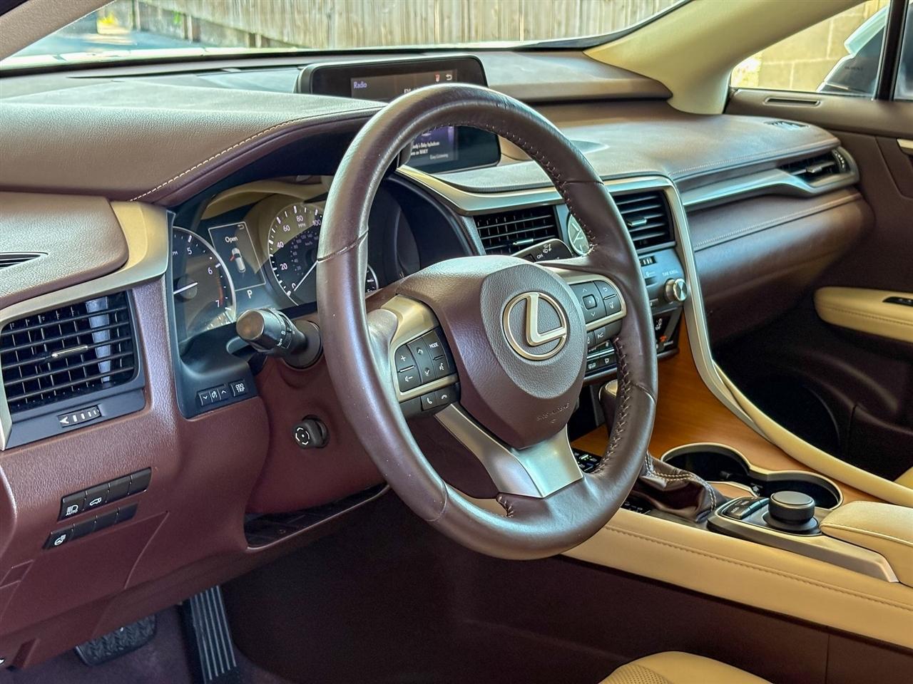 Lexus RX  2018