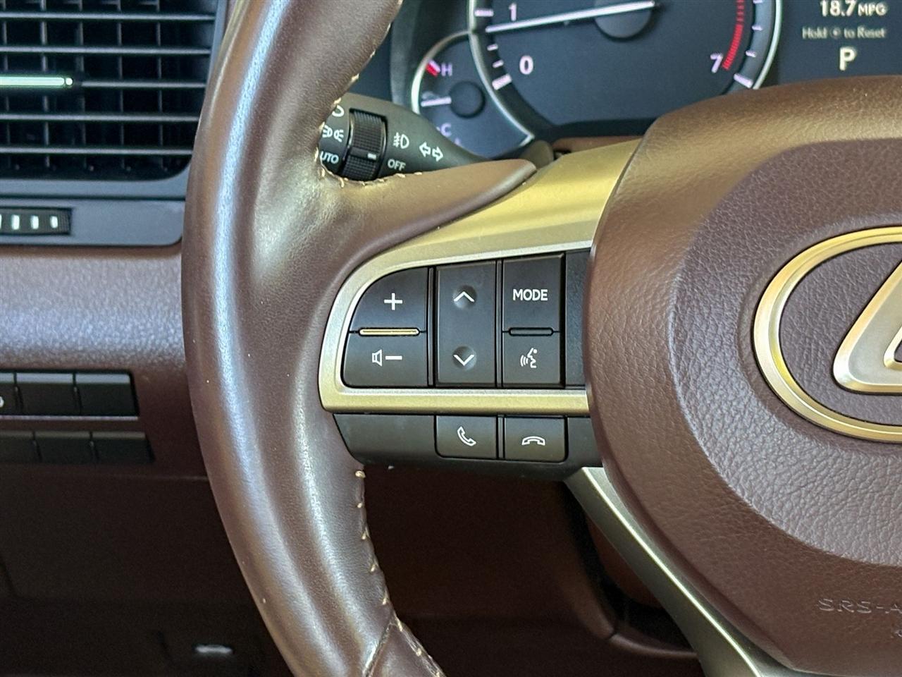 Lexus RX  2018