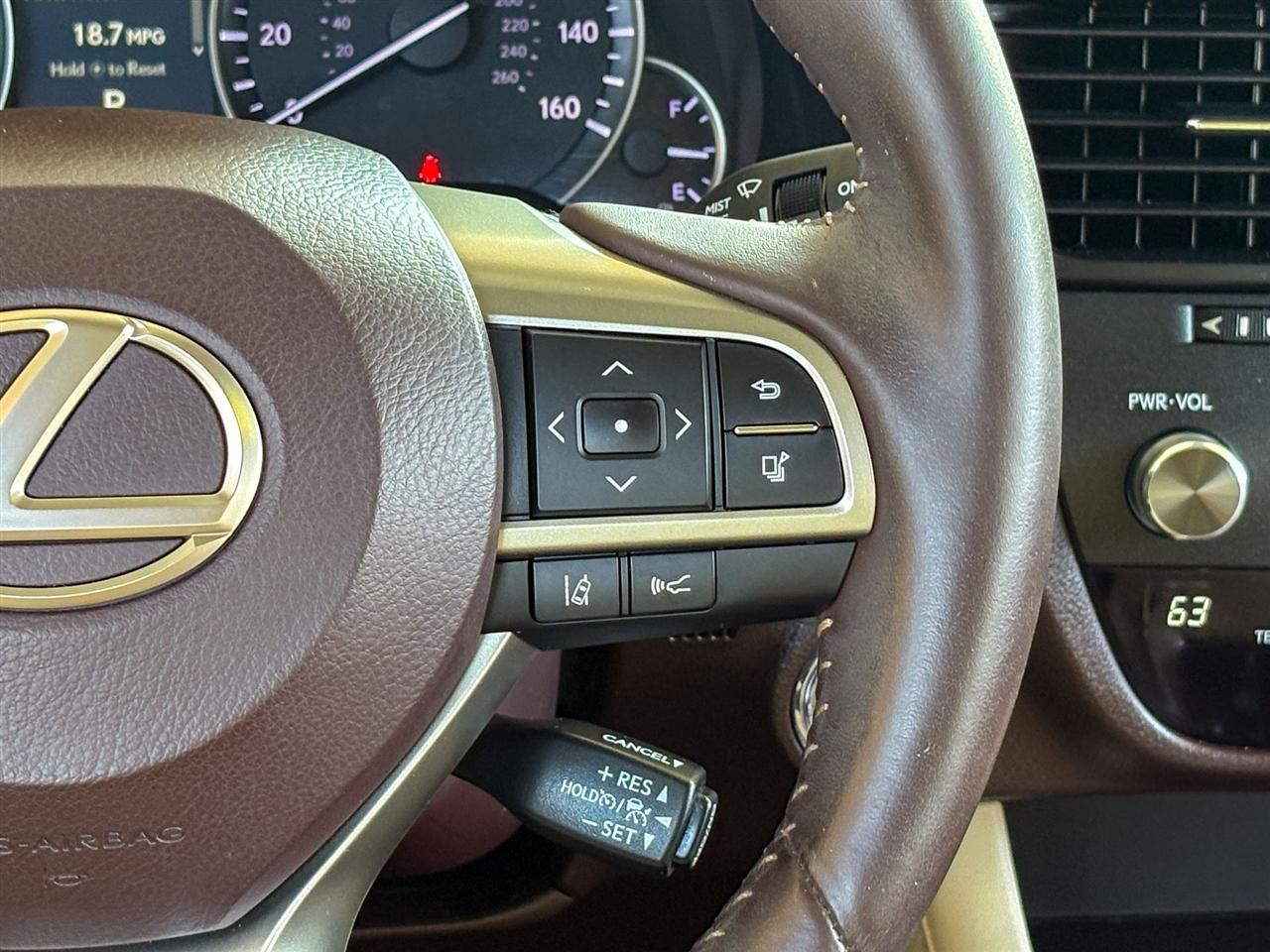 Lexus RX  2018