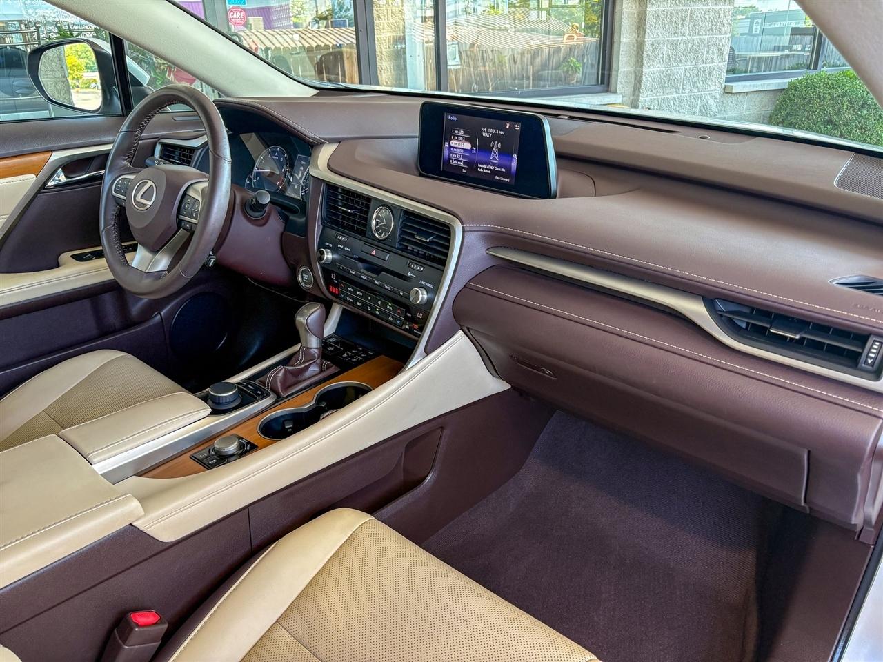 Lexus RX  2018