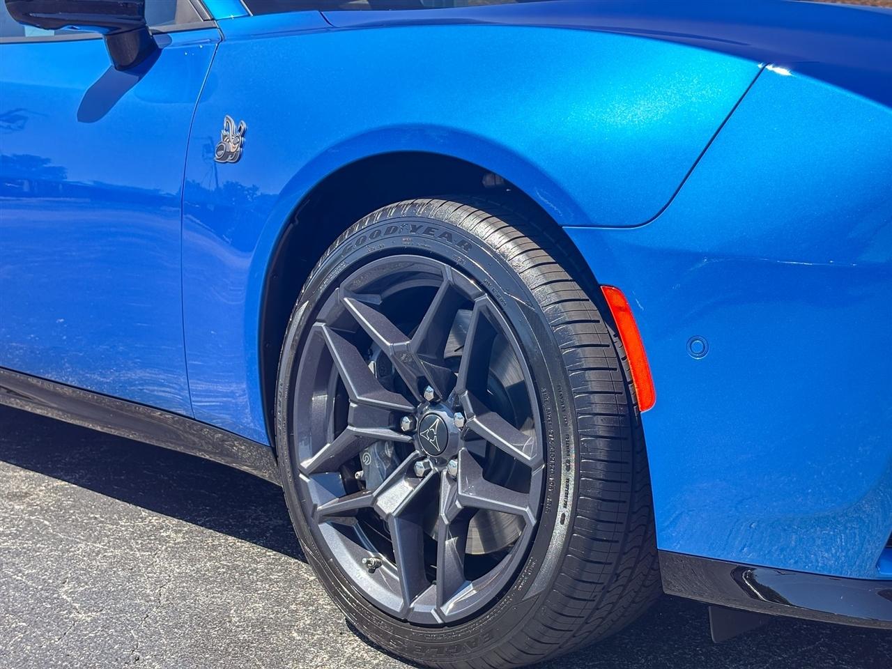 Dodge Charger  2026