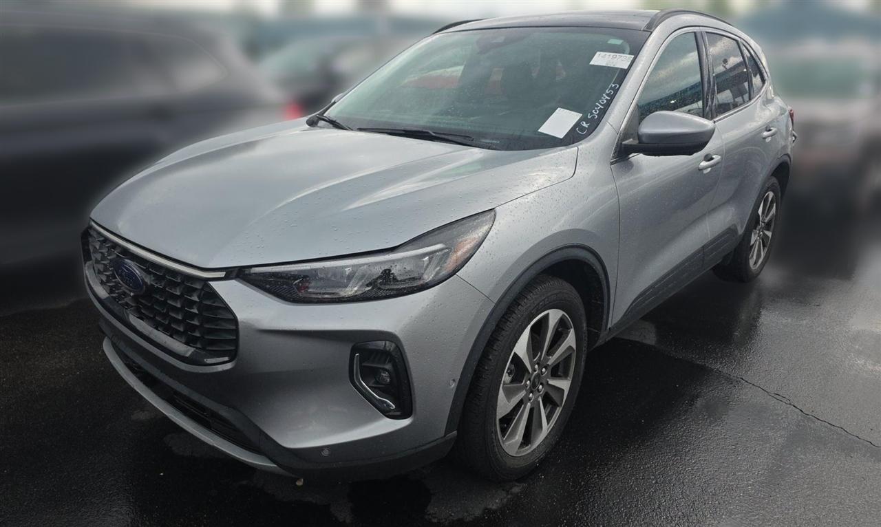 Ford Escape  2023