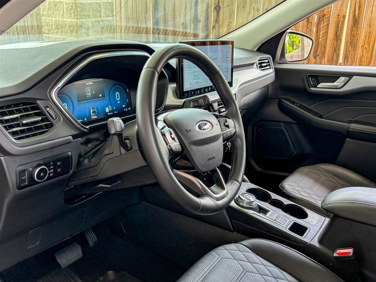 2023 Ford Escape Platinum - Photo 15