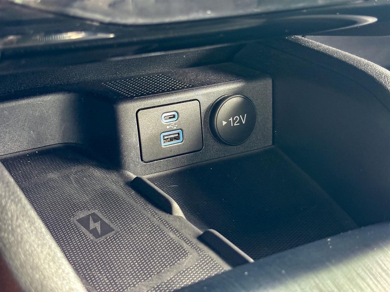 2023 Ford Escape Platinum - Photo 31