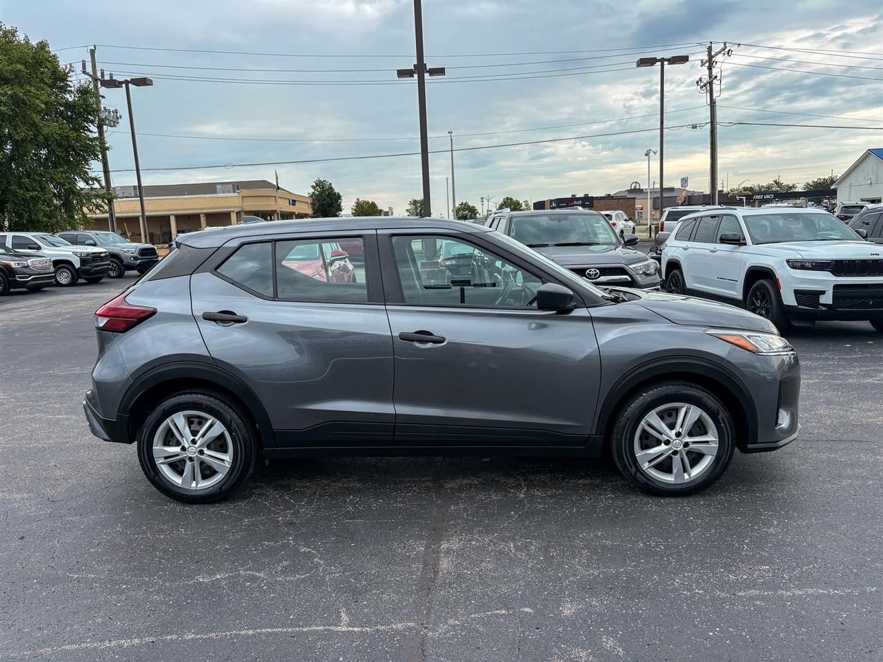 Nissan Kicks  2024