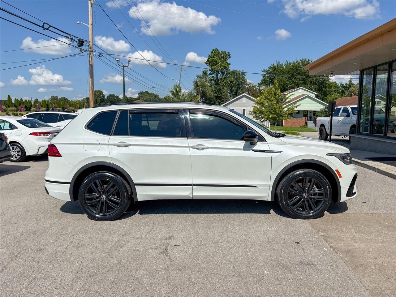 Volkswagen Tiguan  2022