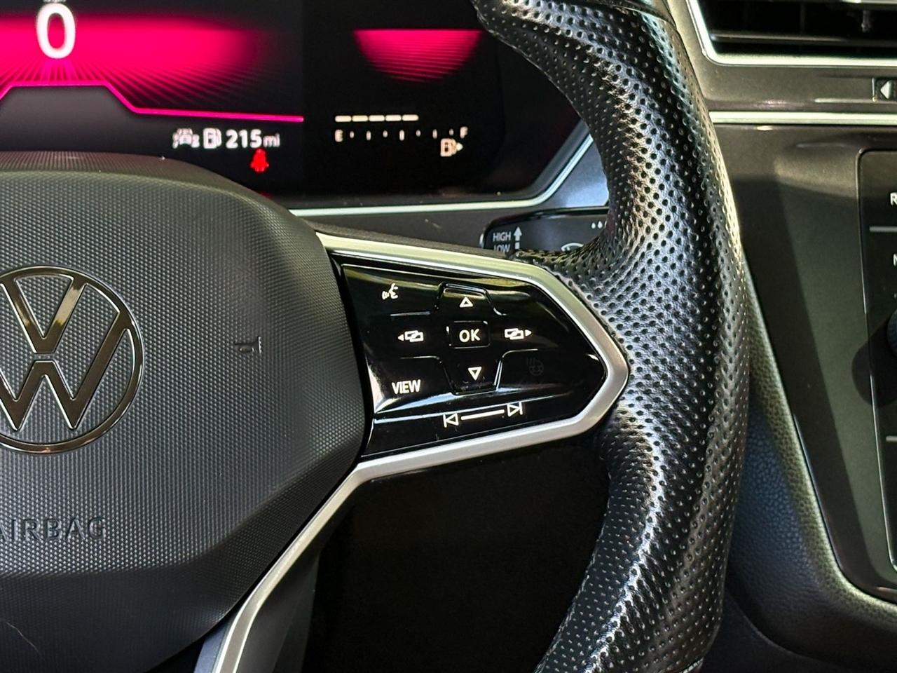 Volkswagen Tiguan  2022
