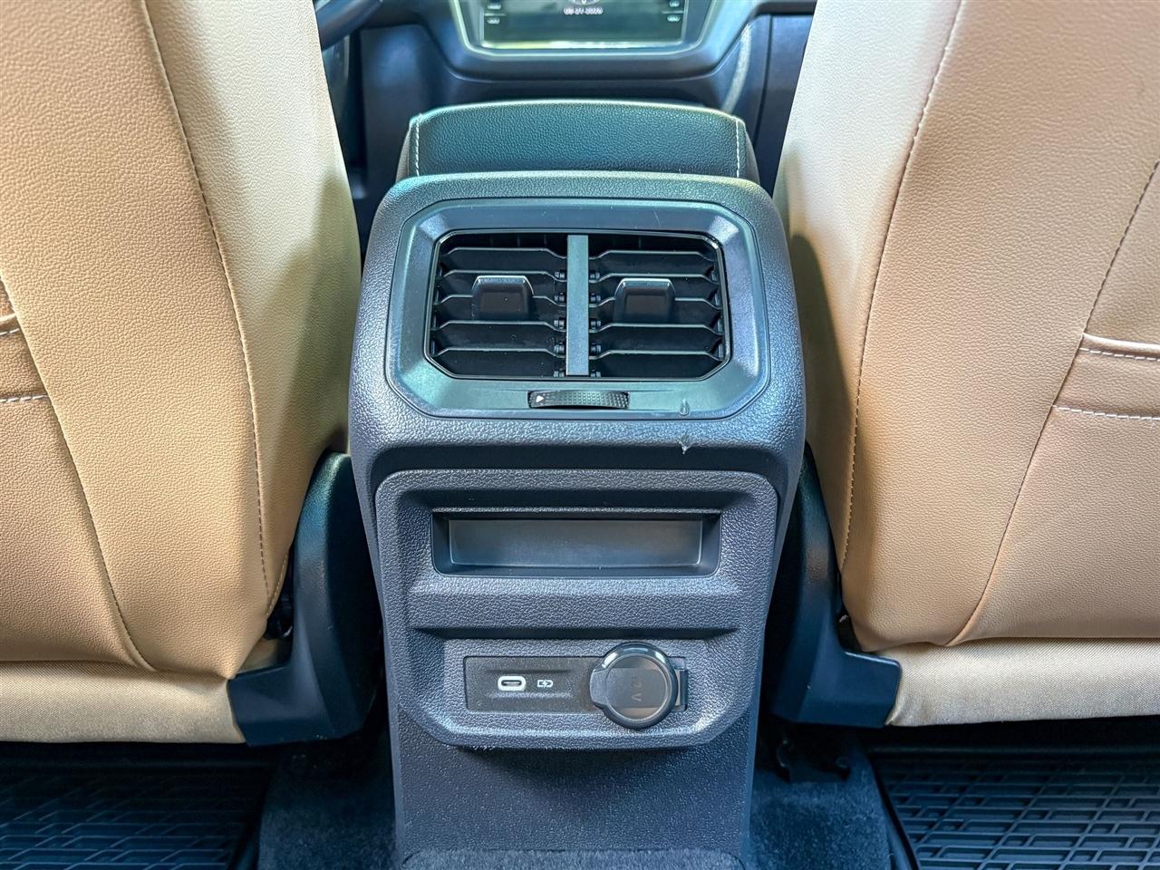 Volkswagen Tiguan  2022