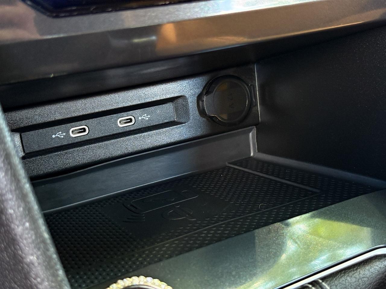 Volkswagen Tiguan  2022
