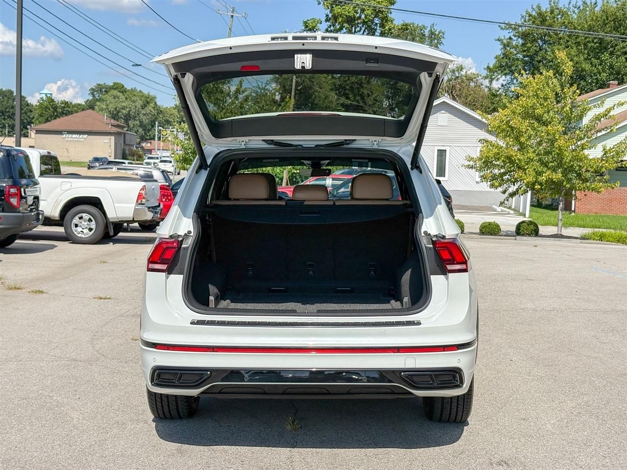Volkswagen Tiguan  2022