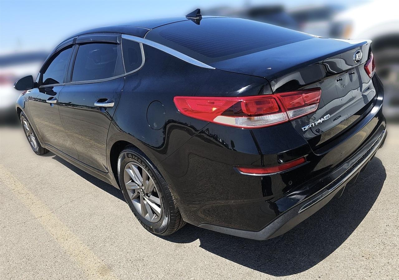 Kia Optima  2020
