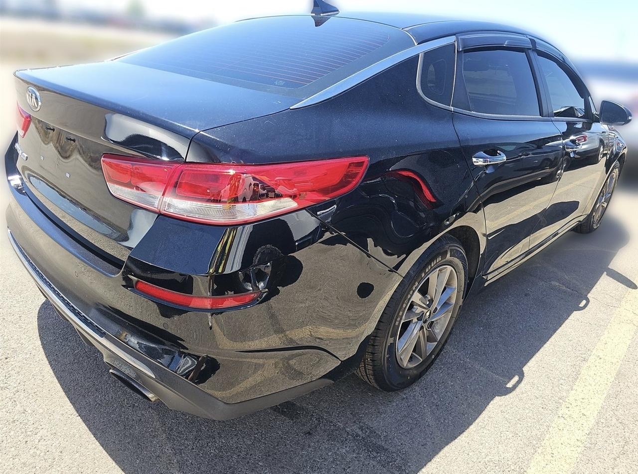 Kia Optima  2020