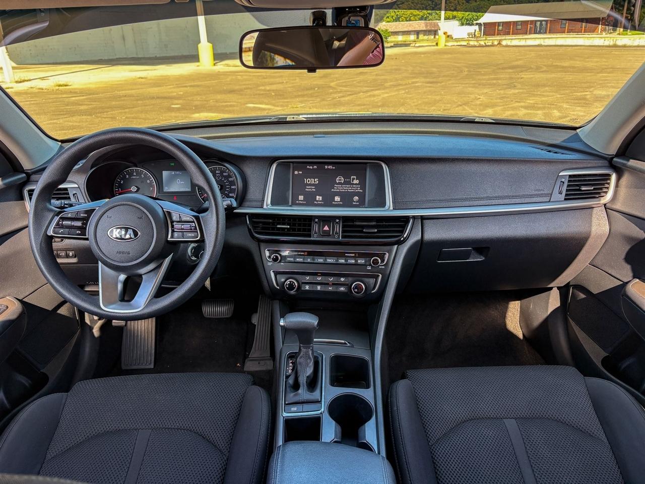 Kia Optima  2020